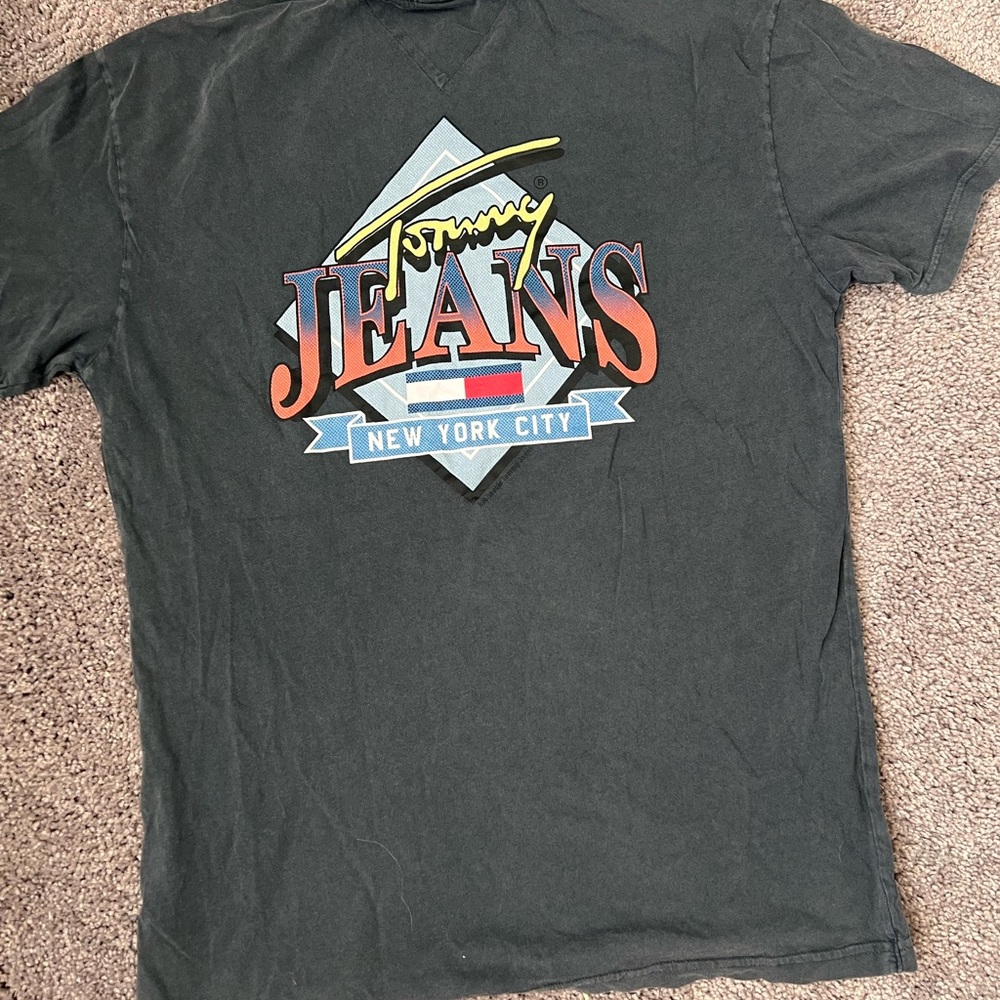 Vintage short sleeve Tommy Jeans t-shirt - Picture 2 of 2